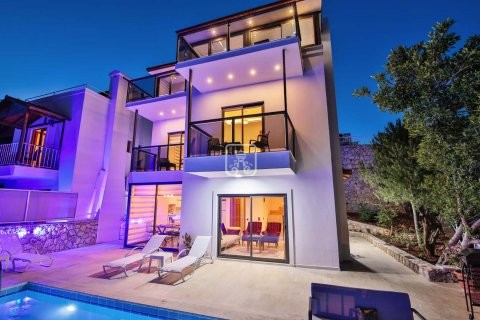 Villa Moonlight